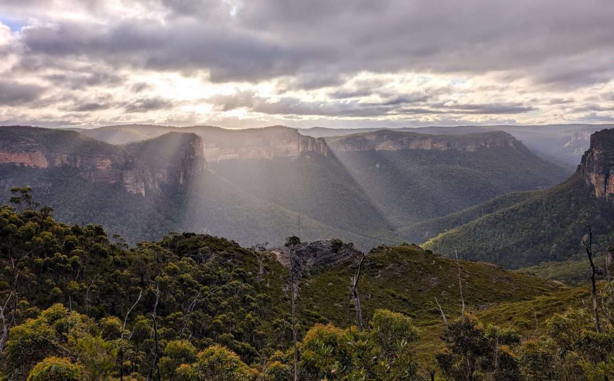 Wongarra Hill & Mirrorball Arch Lookouts, Blue Mountains NSW